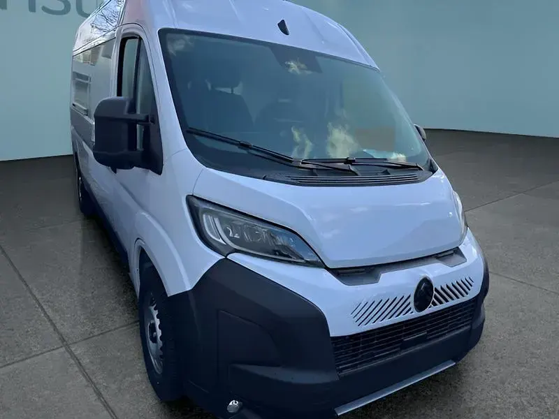 Gebraucht Citroën Jumper 140 PS (102 kW) 2025 Weiß Van / Kleinbus