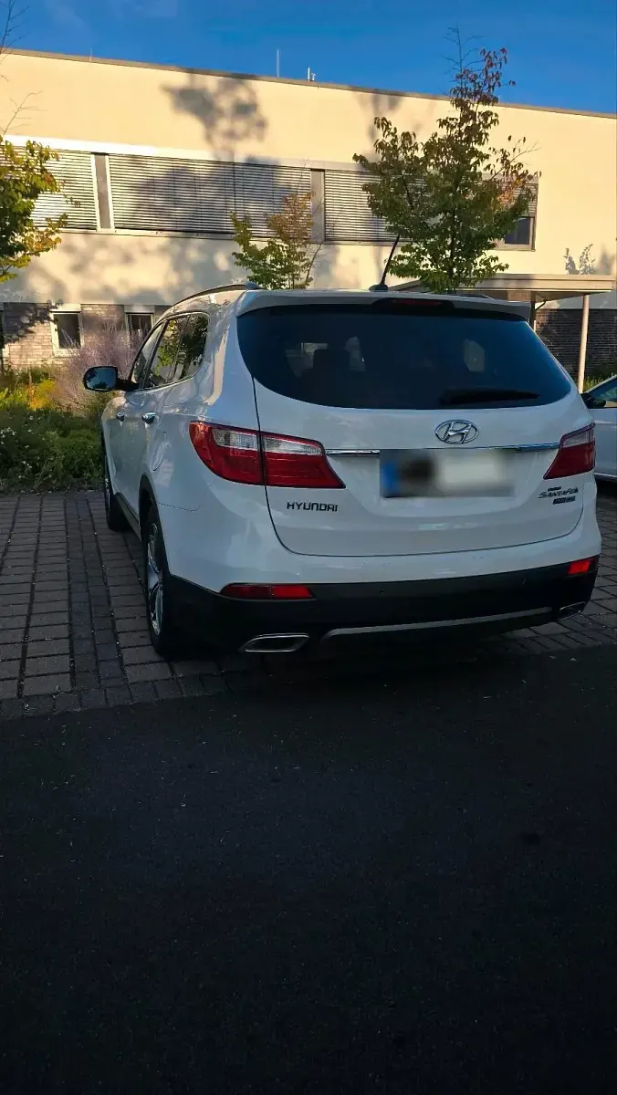 Gebraucht Hyundai Grand Santa Fe 197 PS (144 kW) 2014 Weiß SUV