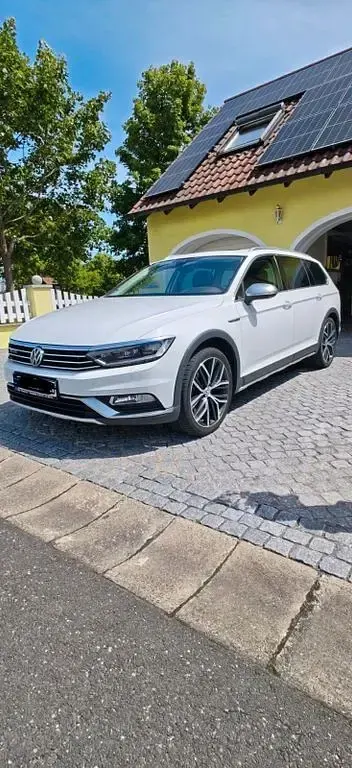 Gebraucht VW Passat Alltrack 239 PS (175 kW) 2019 Weiß Kombi