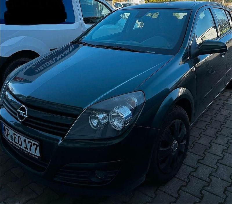 Gebraucht Opel Astra 90 PS (66 kW) 2005 Grün Limousine