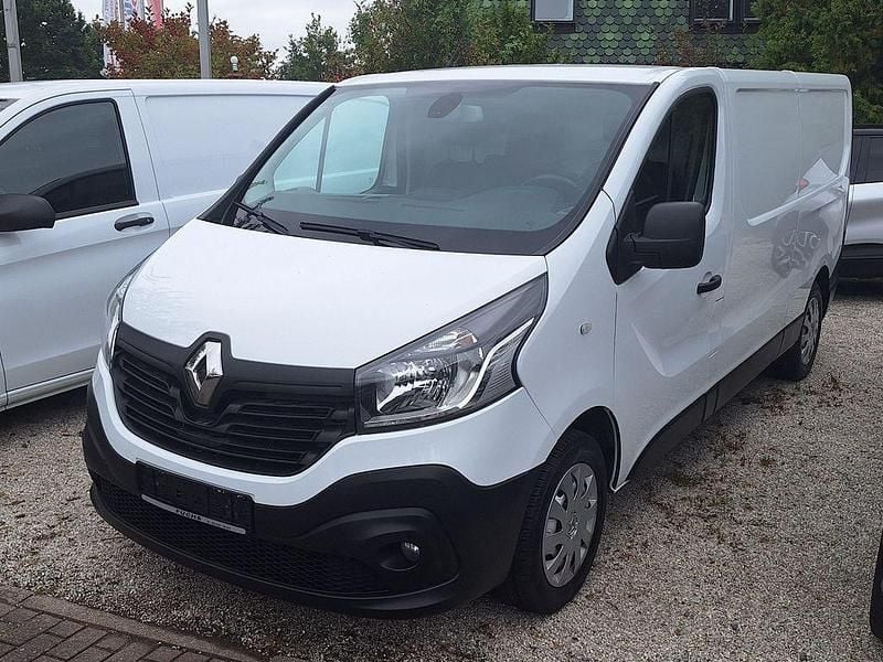 Weiß Gebraucht 2018 Renault Trafic Komfort Van | 13.990 € (Superpreis) - Bild 1/4