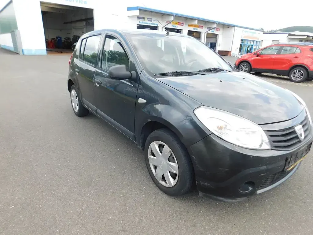 Gebraucht Dacia Sandero Ambiance 75 PS (55 kW) 2009 Grau Limousine