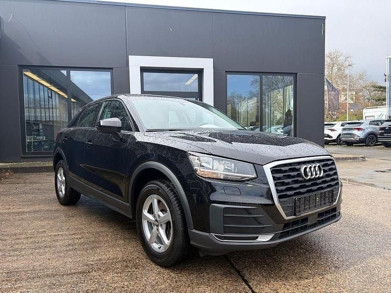 Gebraucht Audi Q2 116 PS (85 kW) 2018 Schwarz SUV