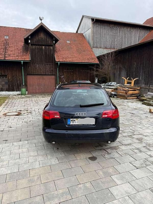 Używany Audi A6 277 KM (203 kW) 2007 Niebieski Kombi
