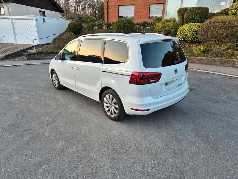 Gebraucht Seat Alhambra Crono 150 PS (110 kW) 2016 Weiß Van / Kleinbus