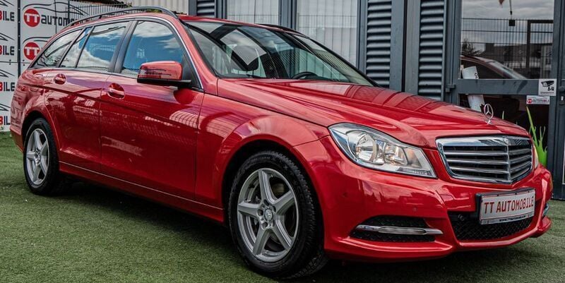 Rot Gebraucht 2011 Mercedes C250 Kombi | 8.799 € (Fairer Preis) - Bild 1/4