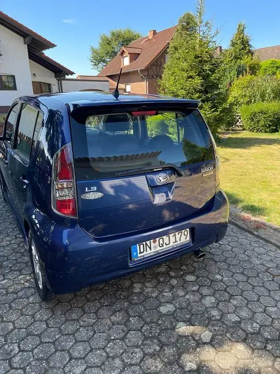Gebraucht Daihatsu Sirion 87 PS (63 kW) 2007 Blau Kleinwagen
