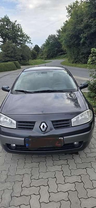 Gebraucht Renault Mégane Coupé Expression 113 PS (83 kW) 2004 Grau Coupé