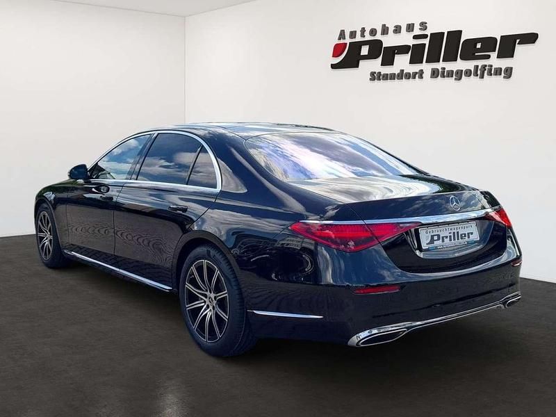 Gebraucht Mercedes S580 503 PS (369 kW) 2021 Obsidianschwarz  metalliclack Limousine