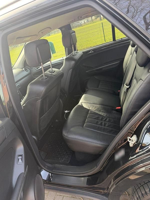 Gebraucht Mercedes ML320 225 PS (165 kW) 2007 Schwarz SUV
