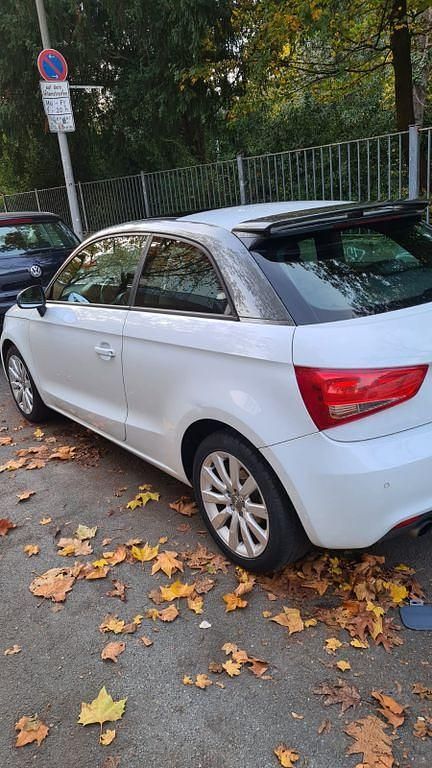 Gebraucht Audi A1 S-Line 90 PS (66 kW) 2012 Schwarz Limousine