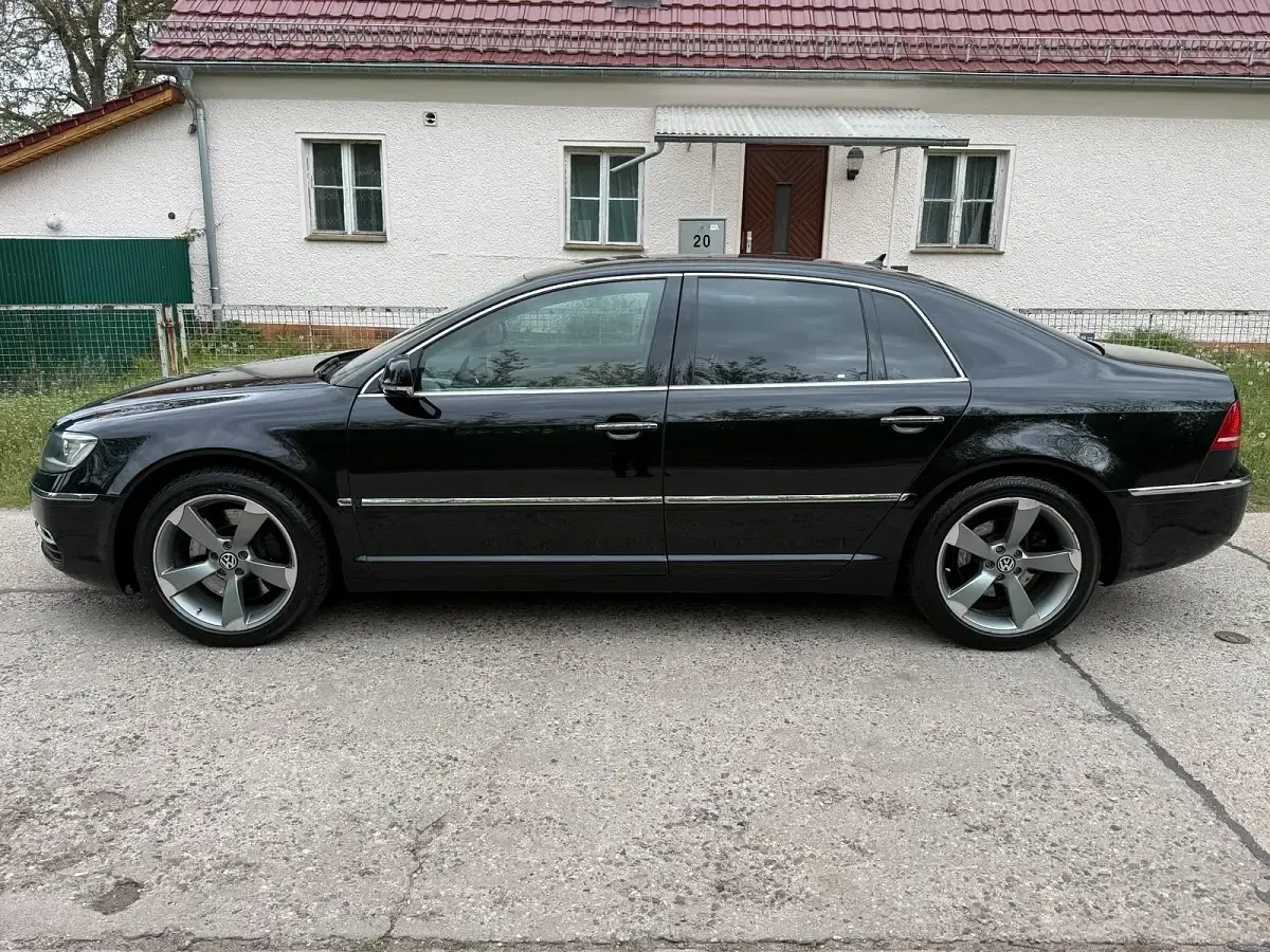 Usata VW Phaeton 239 CV (175 kW) 2010 Nero Berlina
