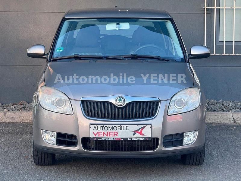 Gebraucht Skoda Fabia Ambiente 86 PS (63 kW) 2007 Beige Limousine