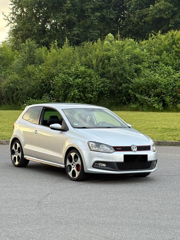 Grau Gebraucht 2011 VW Polo GTI Kleinwagen | 6.800 € (Fairer Preis) - Bild 1/4
