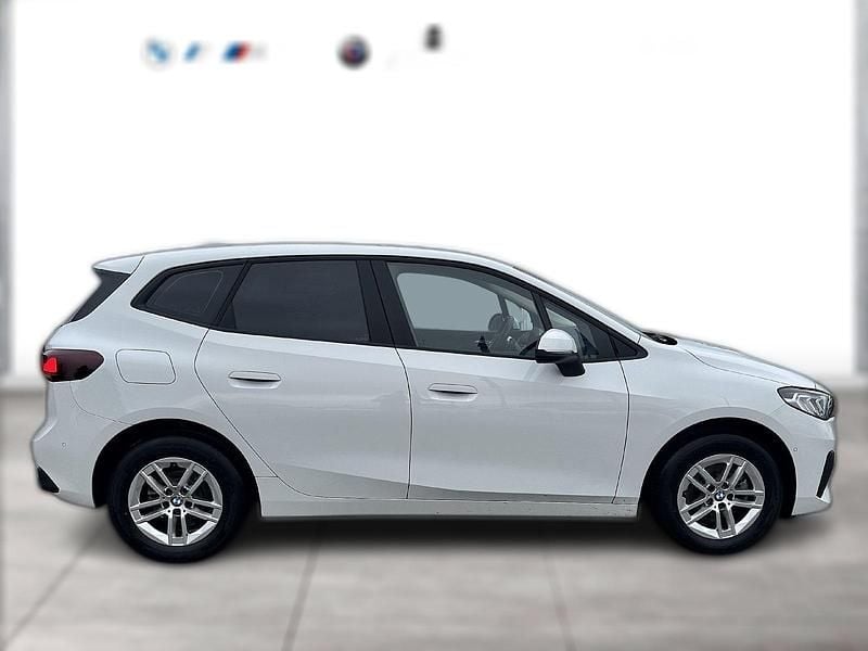 Gebraucht BMW 216 Active Tourer 122 PS (89 kW) 2024 Farbe: Van / Kleinbus