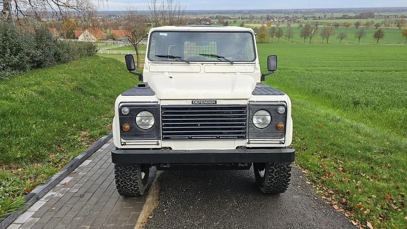 Gebraucht Land Rover Defender 113 PS (83 kW) 1997 Weiß SUV
