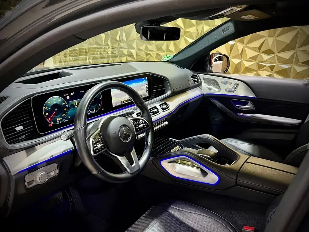 Gebraucht Mercedes GLE400 AMG line 330 PS (242 kW) 2022 Grau SUV
