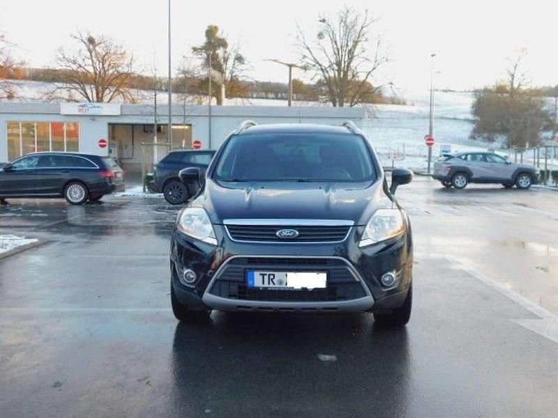 Gebraucht Ford Kuga Individual 140 PS (102 kW) 2012 Schwarz SUV