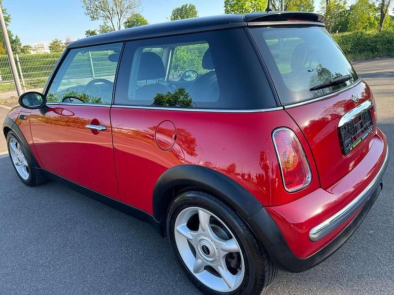 Usata Mini Cooper 116 CV (85 kW) 2002 Rosso Utilitaria