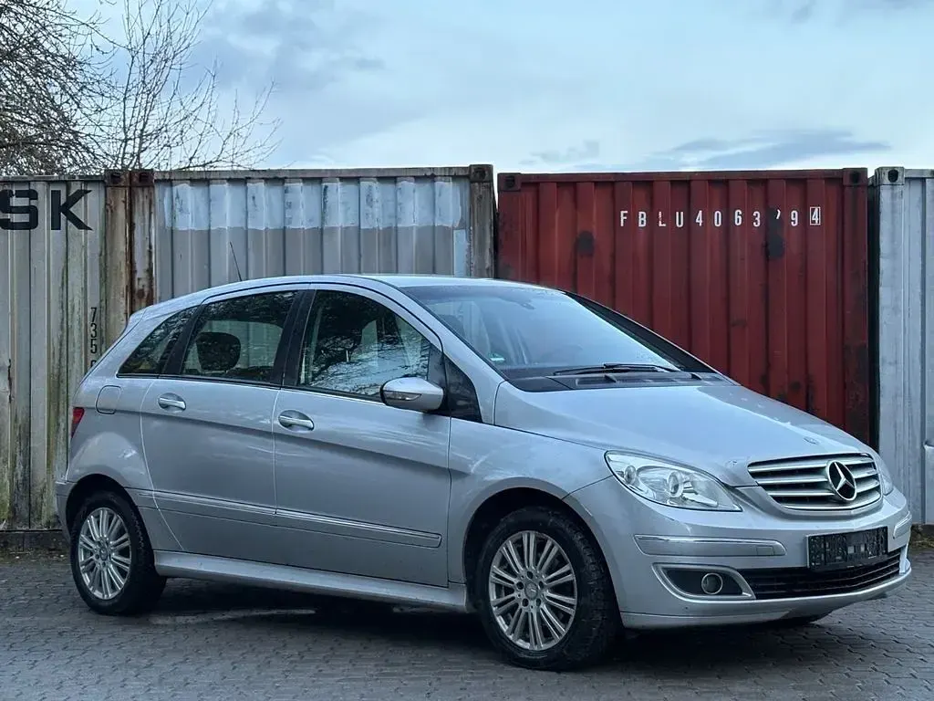 Gebraucht Mercedes B150 95 PS (69 kW) 2006 Van / Kleinbus