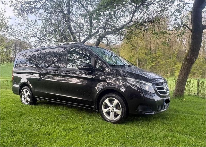 Usata Mercedes V220 Edition 163 CV (119 kW) 2017 Nero Monovolume