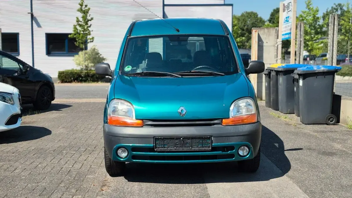 Gebraucht Renault Kangoo Authentique 75 PS (55 kW) 2002 Grün Van / Kleinbus