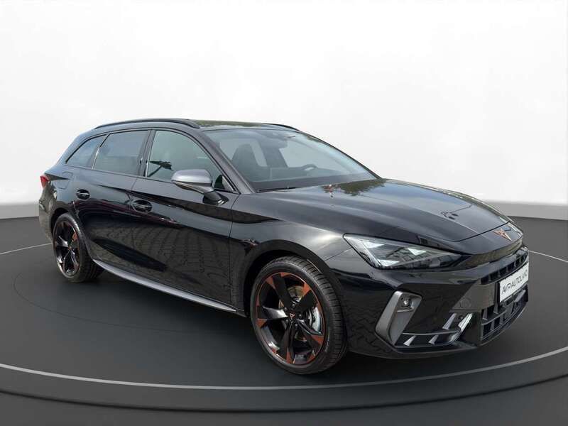 Gebraucht Cupra Leon 150 PS (110 kW) 2024 Mitternachtsschwarz Kombi
