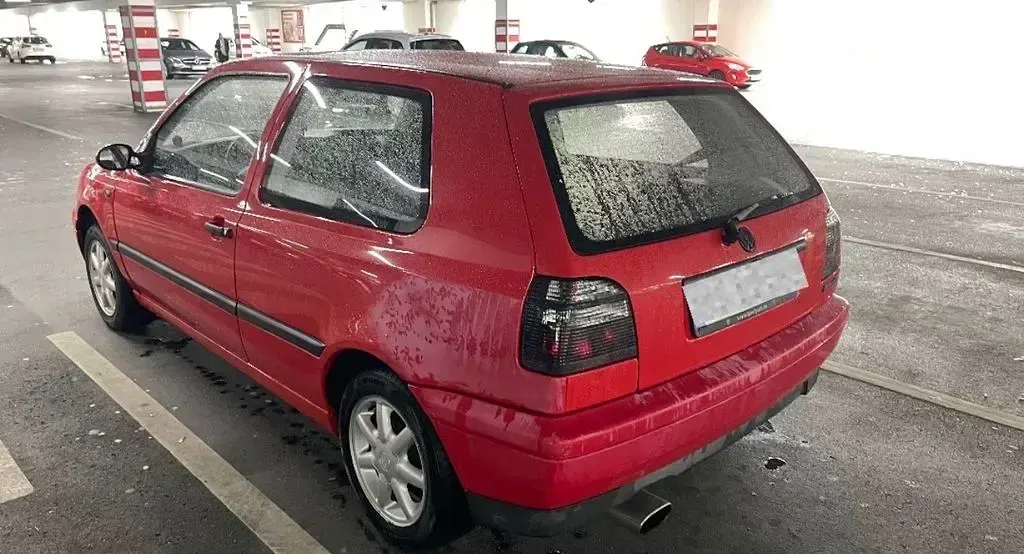 Gebraucht VW Golf III 60 PS (44 kW) 1996 Rot Limousine
