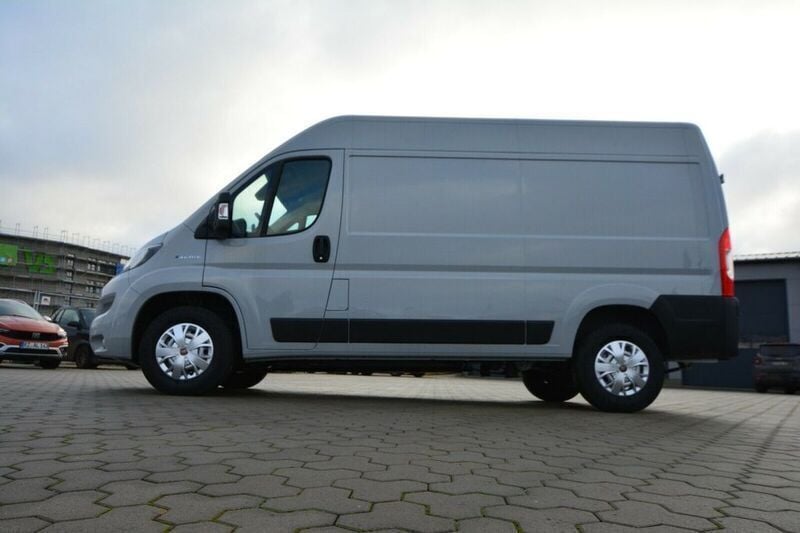 Gebraucht Fiat Ducato 89 kW (122 PS) 2021 Grau Van