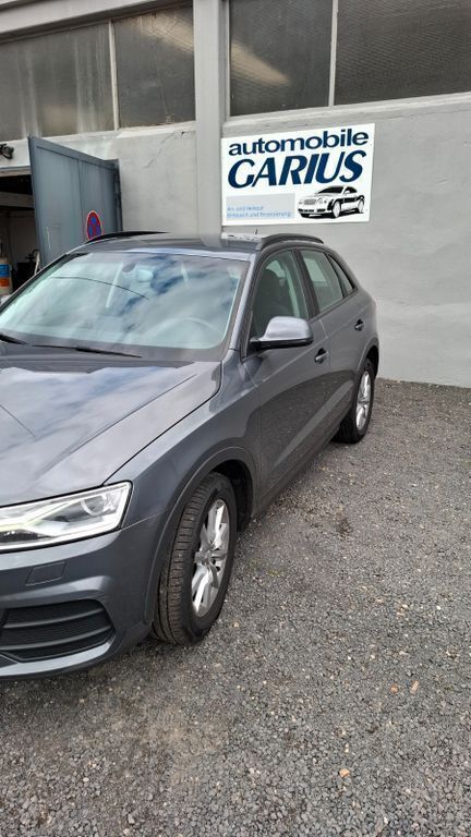 Gebraucht Audi Q3 Basis 150 PS (110 kW) 2015 Grau SUV