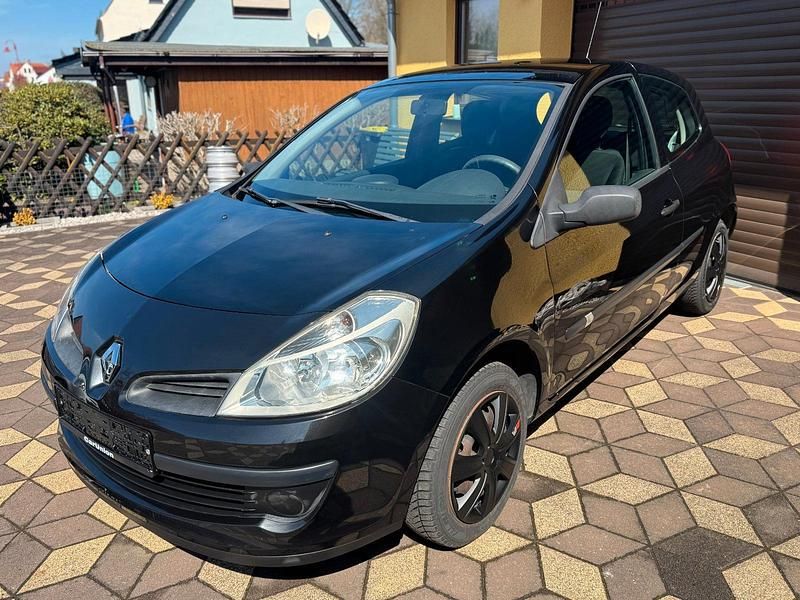 Gebraucht Renault Clio II 75 PS (55 kW) 2007 Schwarz Kleinwagen