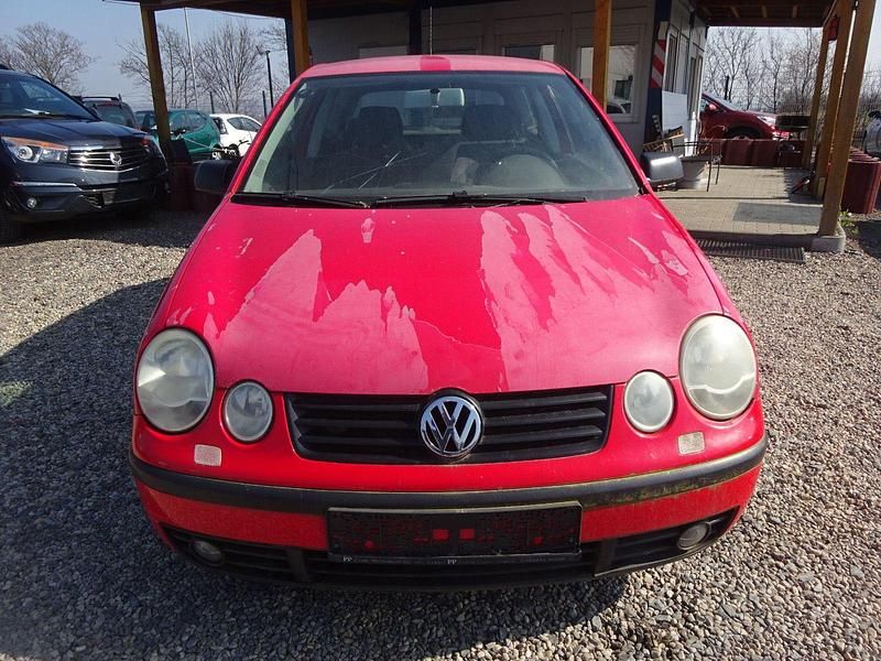 Gebraucht VW Polo Trendline 64 PS (47 kW) 2002 Rot Limousine