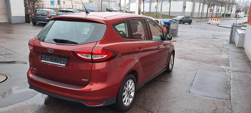 Gebraucht Ford C-MAX Trend 150 PS (110 kW) 2016 Cranberryrot metallic Van / Kleinbus