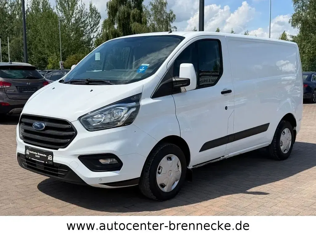 Gebraucht Ford Transit Custom Trend 170 PS (125 kW) 2018 Weiß Van / Kleinbus