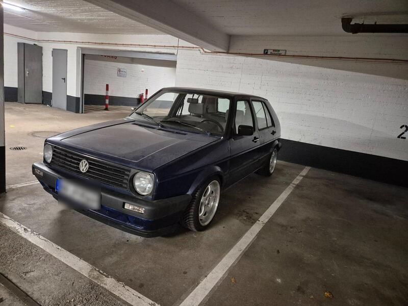 Blau Gebraucht 1990 VW Golf II Kleinwagen | 3.500 € - Bild 1/4