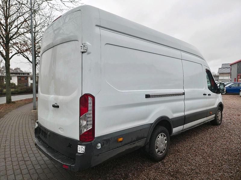 Gebraucht Ford Transit 131 PS (96 kW) 2022 Weiß