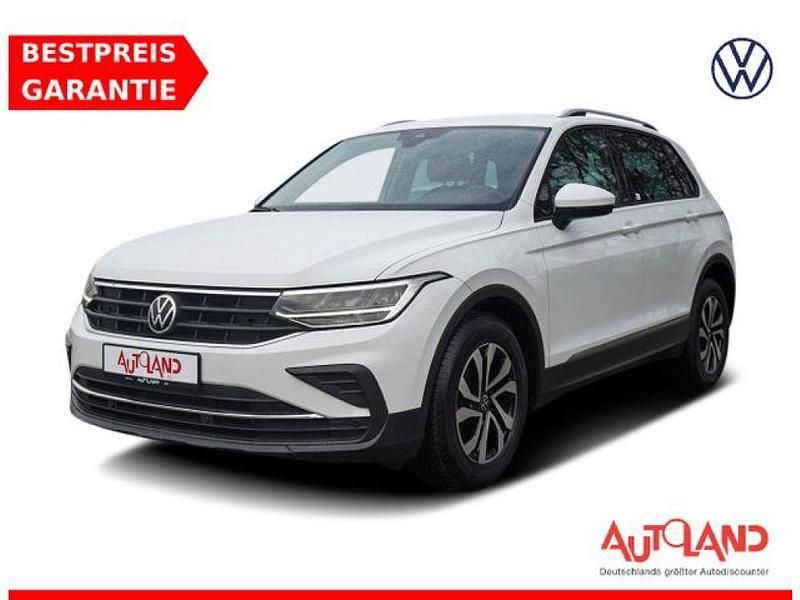 Gebraucht VW Tiguan Active 150 PS (110 kW) 2021 Pure white SUV