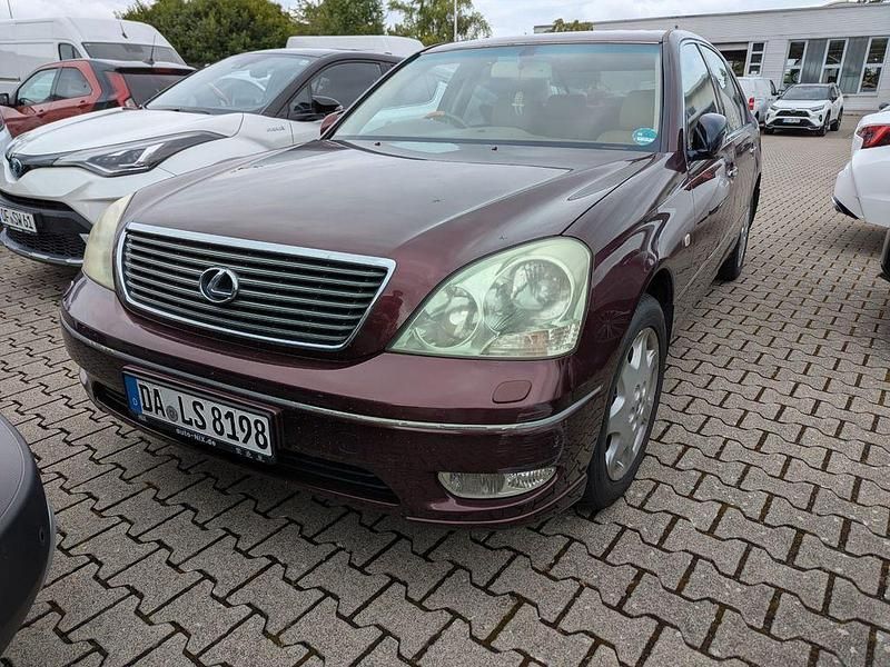 Rot Gebraucht 2001 Lexus LS430 President Line Limousine | 6.390 € - Bild 1/4