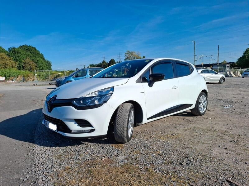 Weiß Gebraucht 2019 Renault Clio IV LIMITED Kleinwagen | 8.400 € (Guter Preis) - Bild 1/4