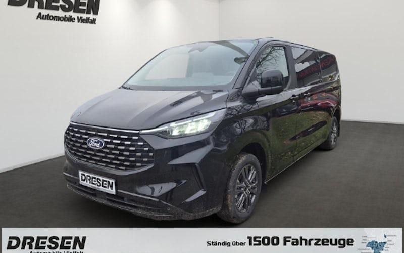 Gebraucht Ford Tourneo Titanium 150 PS (110 kW) 2024 Schwarz Van / Kleinbus