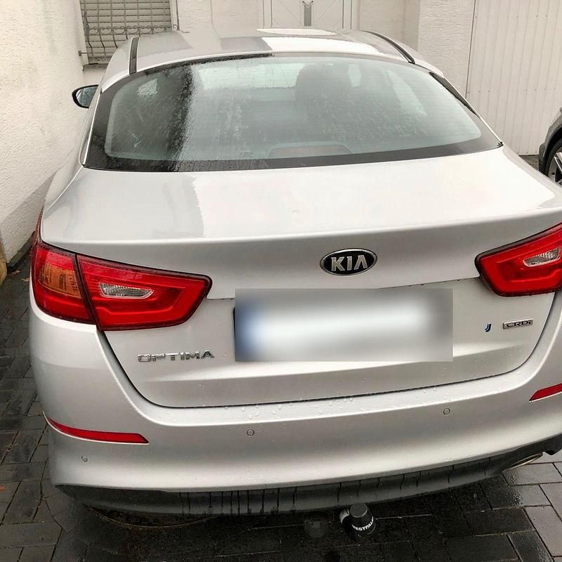 Usado Kia Optima 136 HP (100 kW) 2015 Prateado Sedan