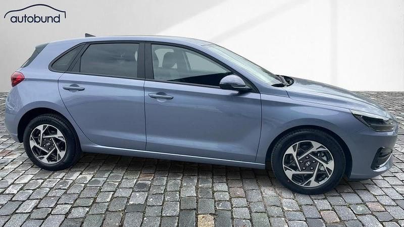 Neu Hyundai i30 101 PS (74 kW) 2025 Othercolor Kleinwagen