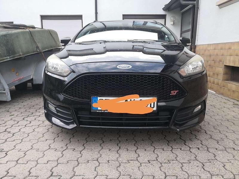 Gebraucht Ford Focus ST 250 PS (183 kW) 2018 Schwarz Kombi