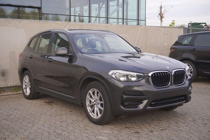 Gebraucht BMW X3 Advantage 252 PS (185 kW) 2018 Grau SUV