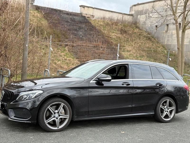 Gebraucht Mercedes C250 AMG 204 PS (150 kW) 2014 Schwarz Kombi