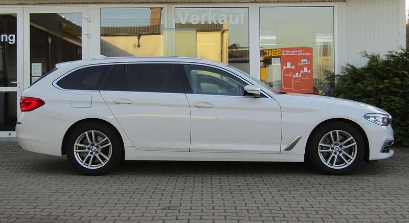 Gebraucht BMW 530 Luxury Line 265 PS (194 kW) 2019 Alpinweiss iii Kombi