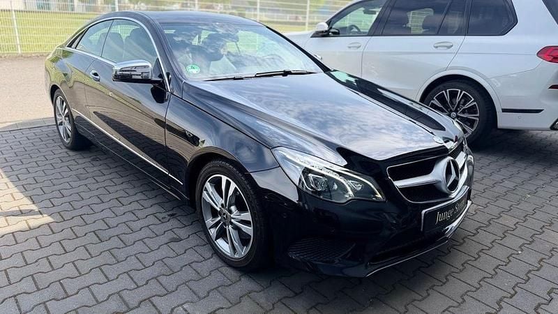 Second-hand Mercedes E250 211 CP (155 kW) 2013 Negru Coupe