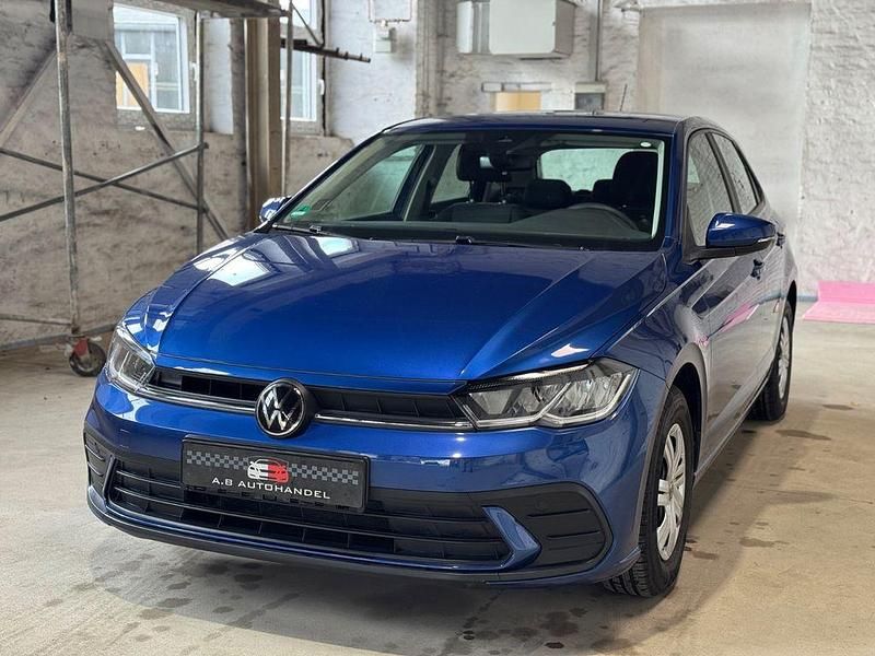 Blau Gebraucht 2022 VW Polo Limousine | 14.290 € (Guter Preis) - Bild 1/4