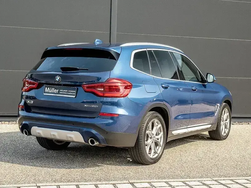 Gebraucht BMW X3 xLine 184 PS (135 kW) 2019 Phytonicblau metallic (metallic) SUV