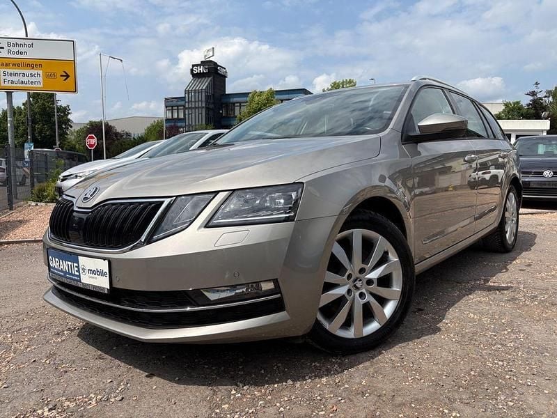 Beige Gebraucht 2018 Skoda Octavia Kombi | 14.900 € (Fairer Preis) - Bild 1/4